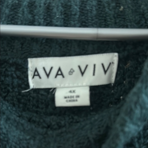Ava & Viv Dark Green Crew Neck Sweater - Picture 2 of 3